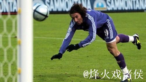 前佛罗伦萨球员里加诺:退役后为了谋生,我重返工地当瓦匠 前佛罗伦萨球员里加诺:退役后为了谋生,我重返工地当瓦匠