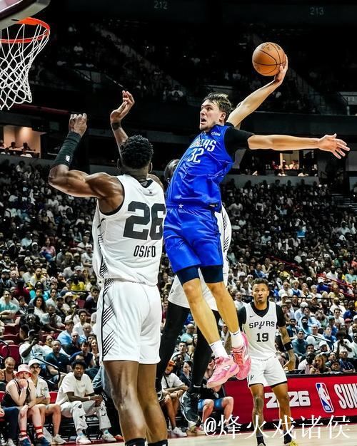 生涯之夜！弗拉格穿着深蓝Hesi Low v2，砍下42分7篮板6助攻